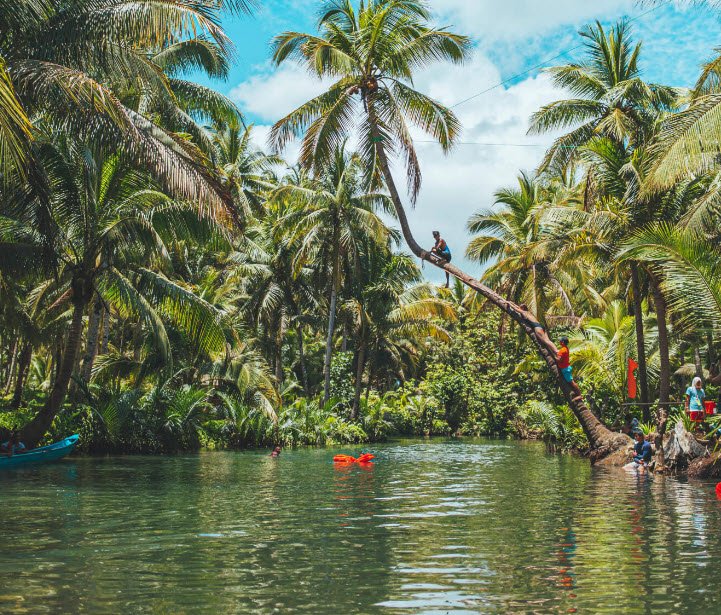 Mantigue Island Port, Philippines , Philippines